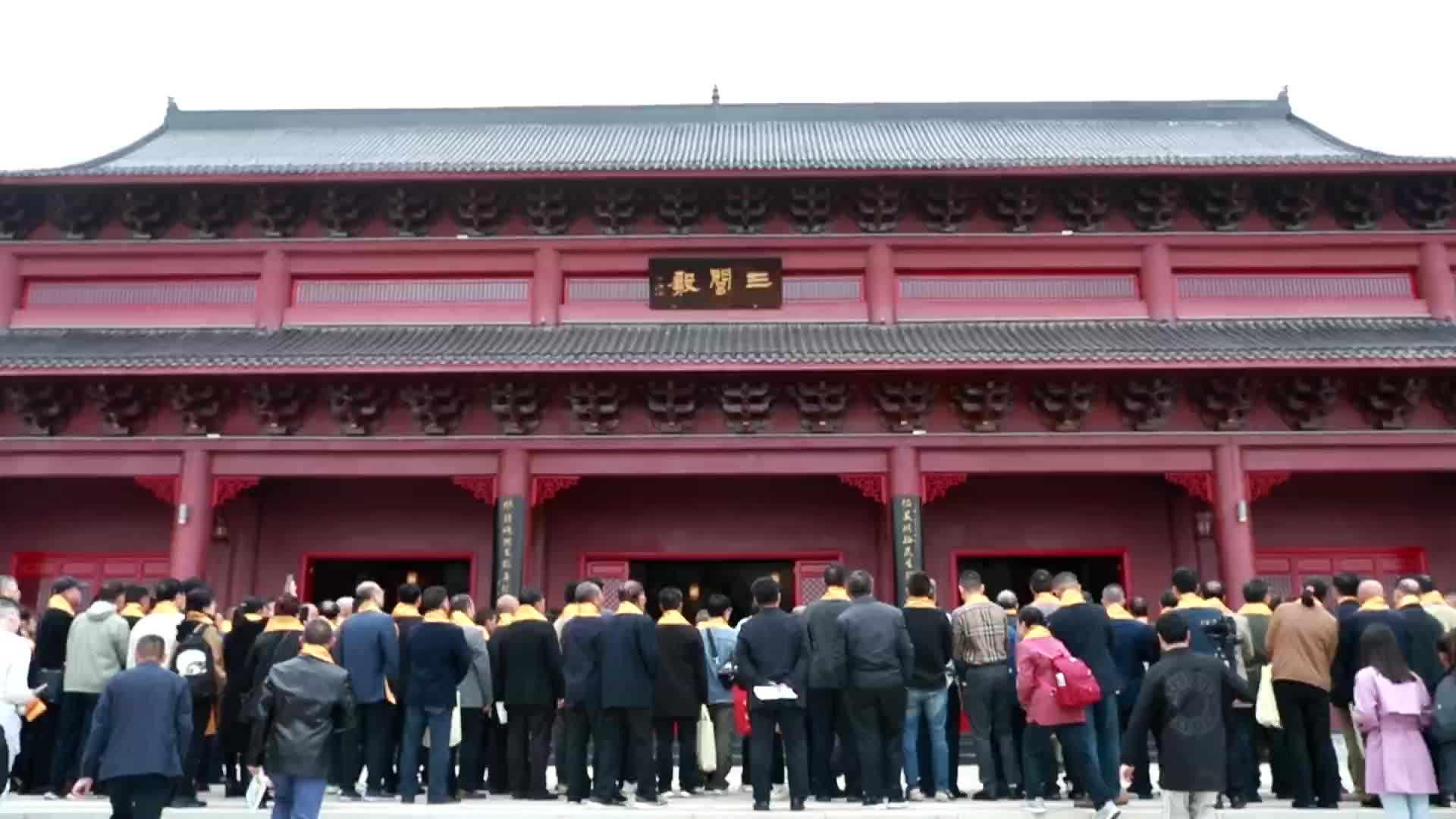 探讨屈原文化精髓 弘扬爱国主义精神