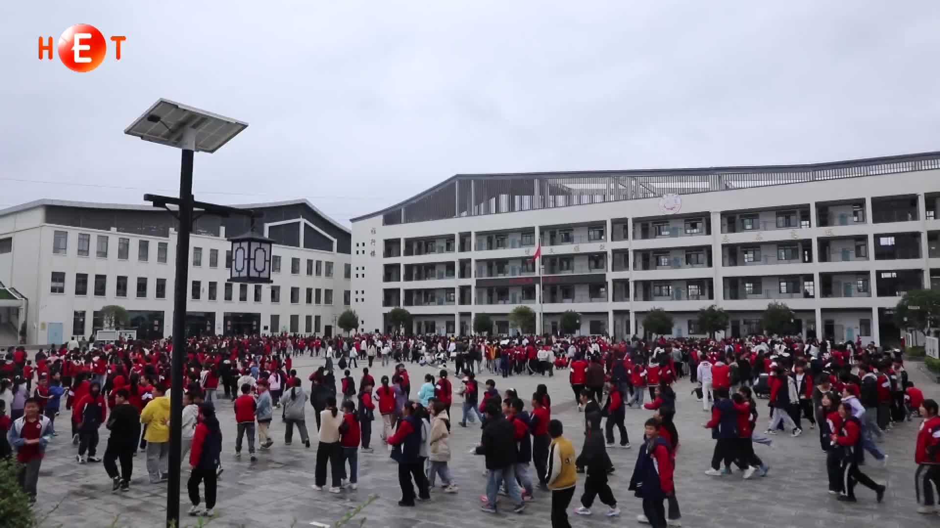 溆浦：消防演练进校园