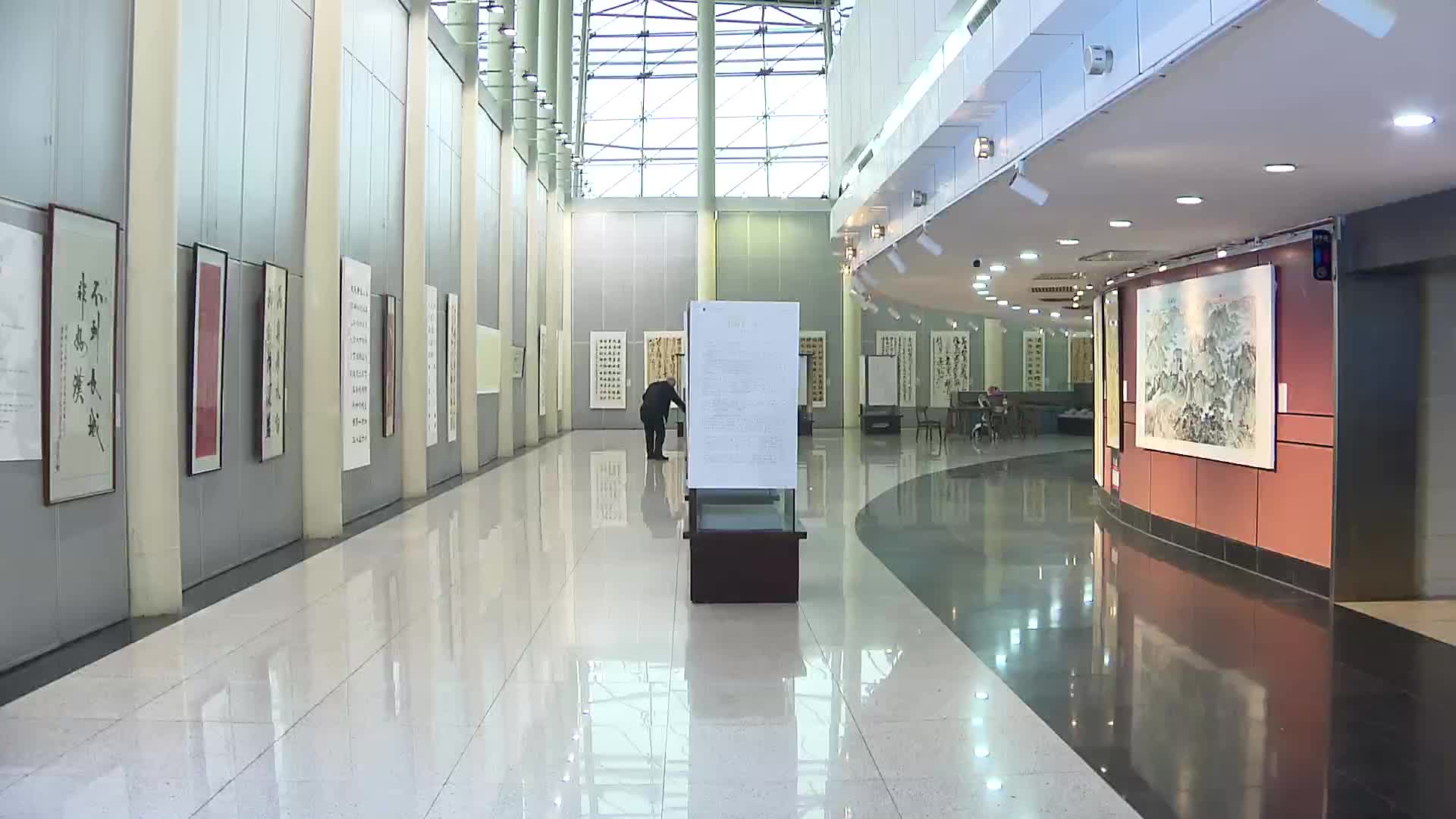 笔墨光影铸长城 国防主题展长沙开幕