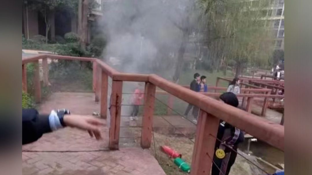 长沙：小区突发火情 六名小学生冷静应对