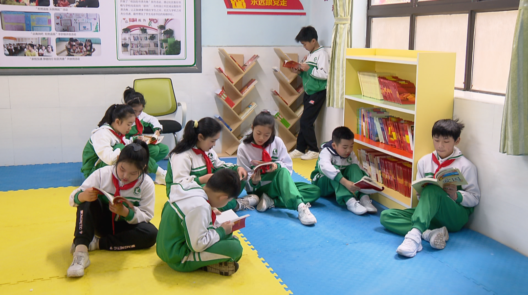 国家智慧教育读书平台上线 鼓励学校开设阅读课