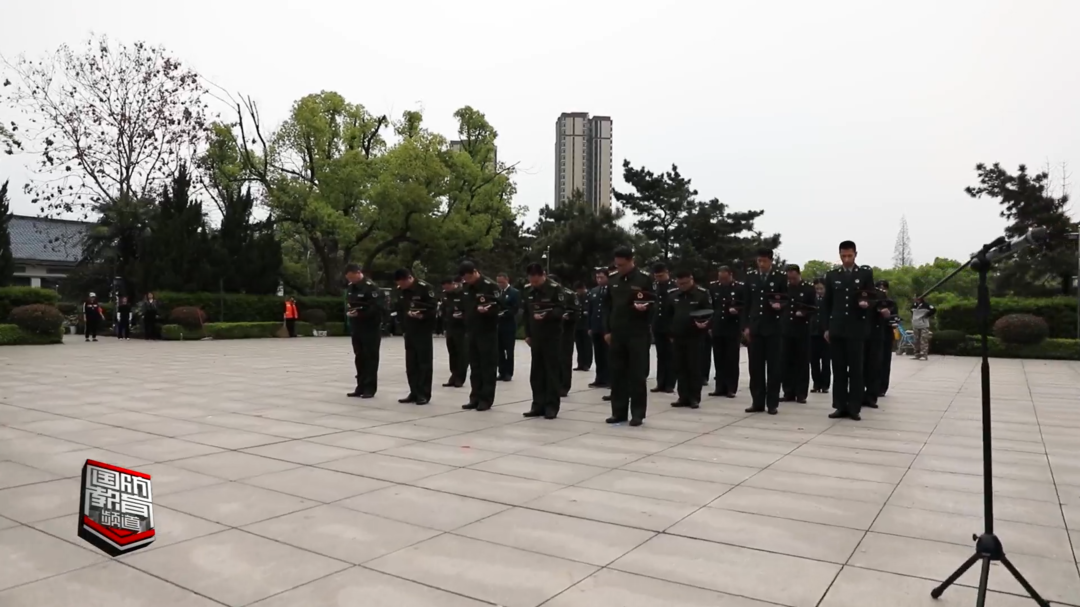 清明祭英烈 传承英雄志