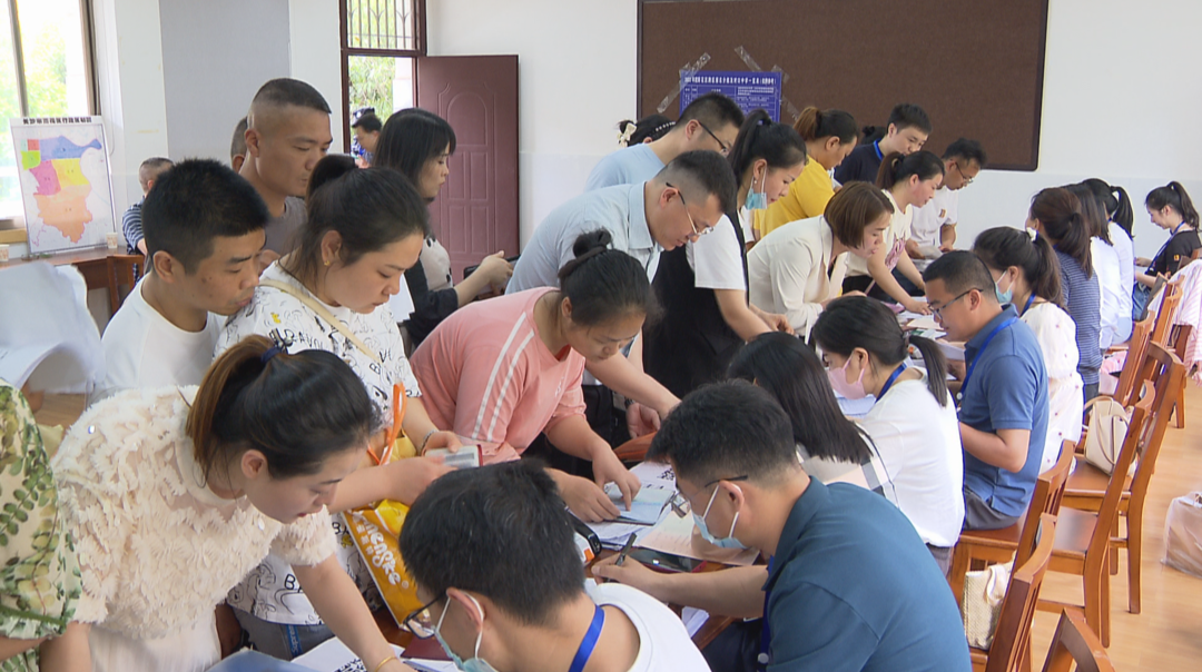 长沙：跨区升学、外地回长生启动现场资格审核