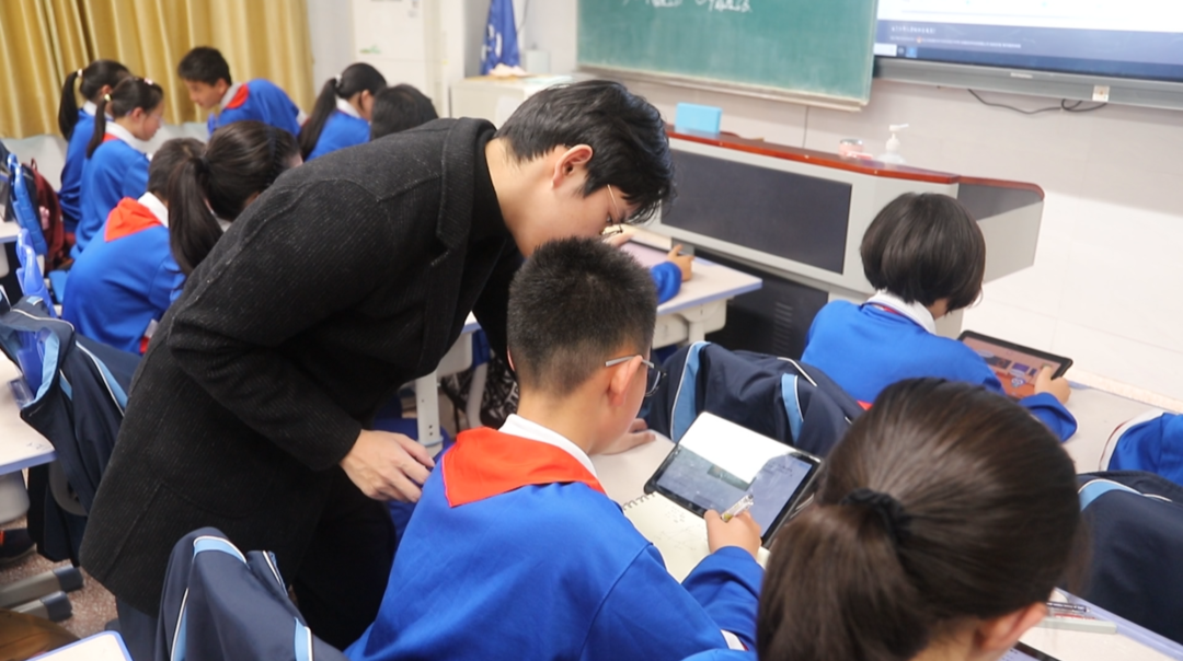 打造智慧课堂 高效教学助“双减”