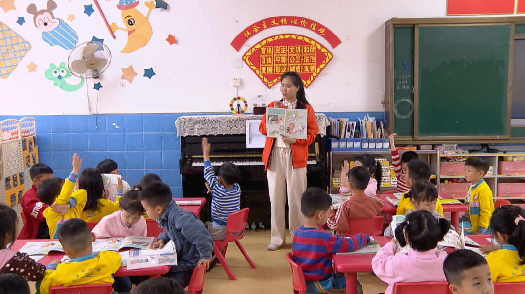让“生命教育”点亮童心 幼儿园探索成长的秘密