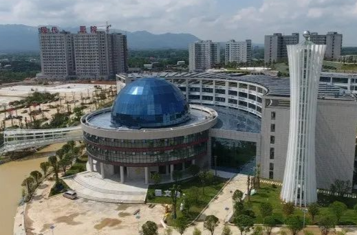 首招2000人！岳阳现代服务职业学院建成招生