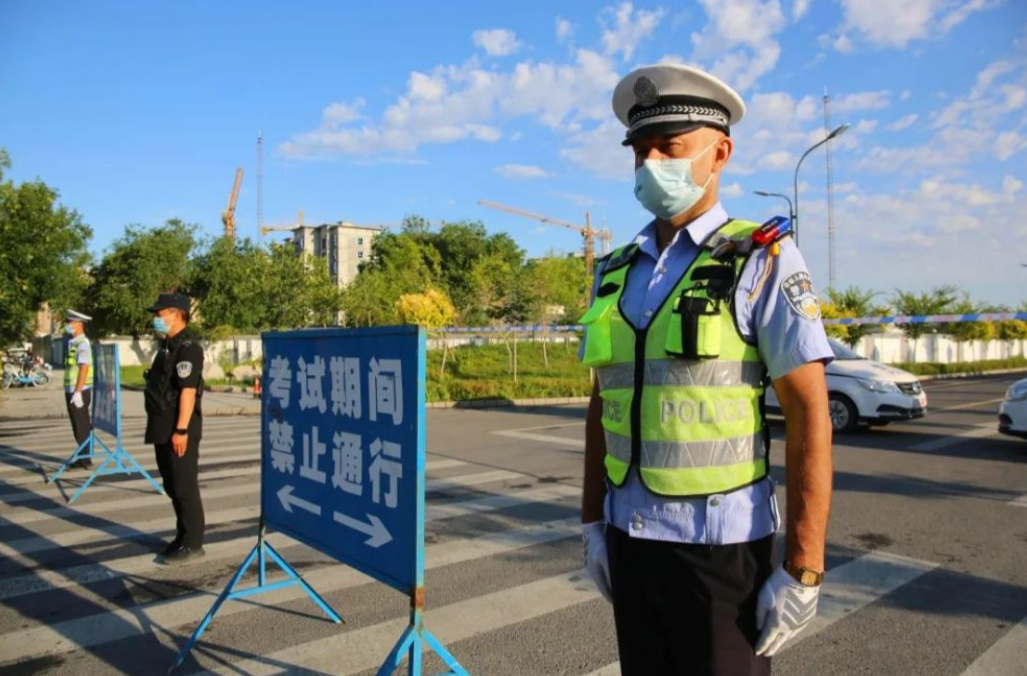 公安部交管局：全力保障高考考生安全及时应考