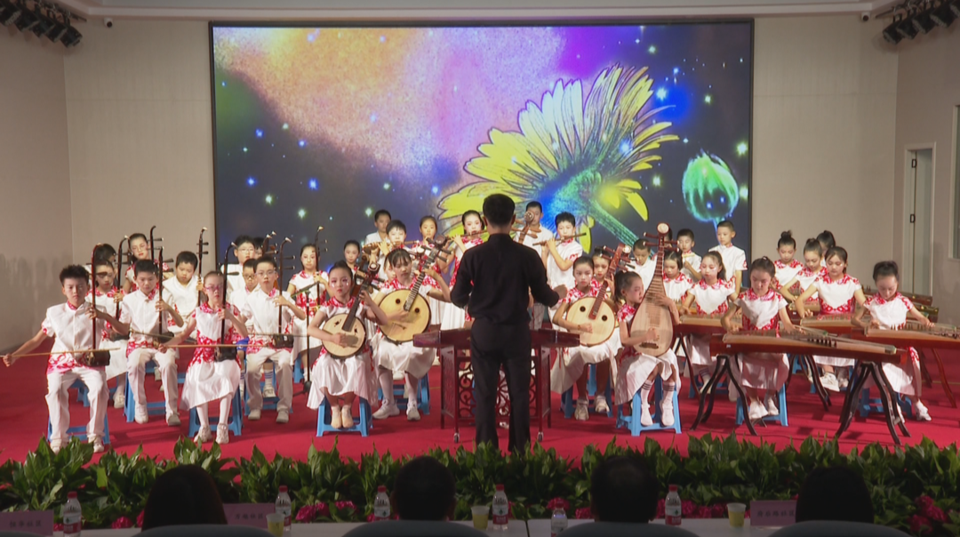 欢度“六一”：湖南各地举行丰富多彩活动庆祝儿童节