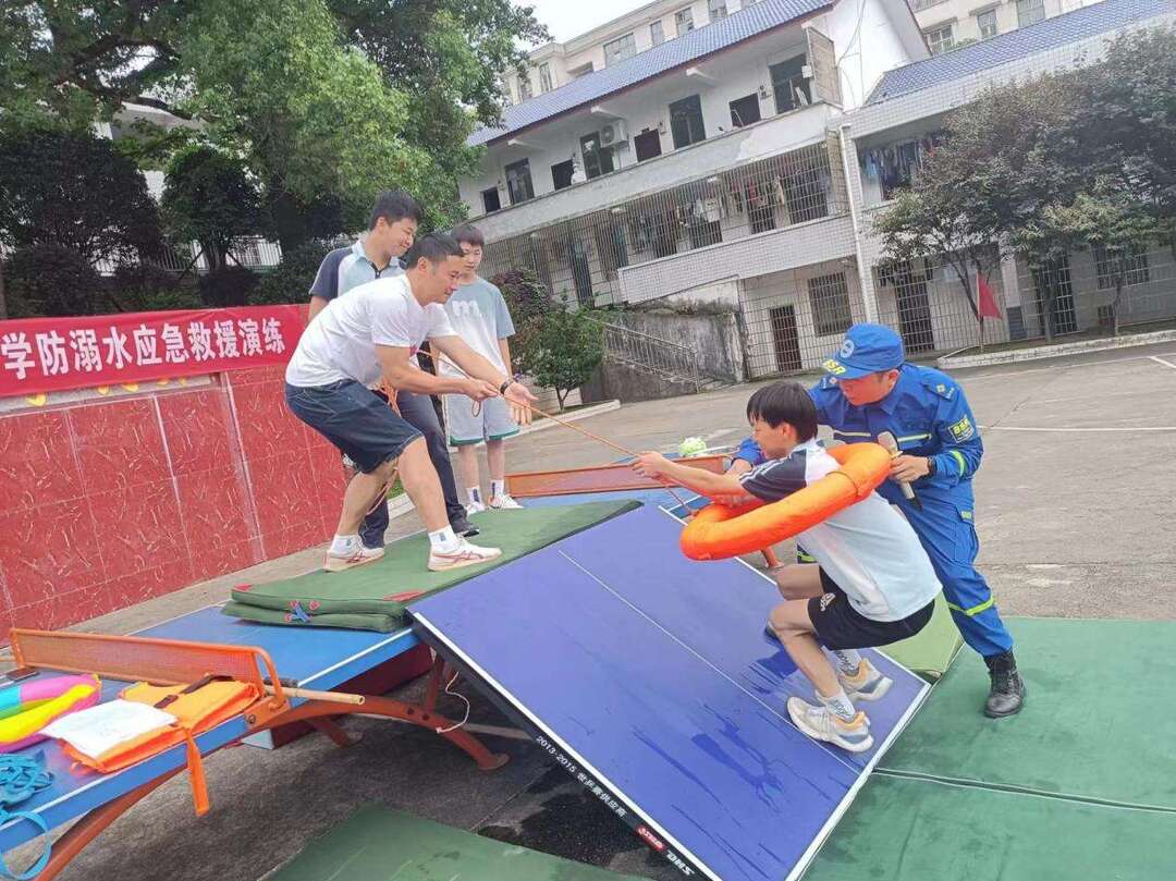 浏阳：防溺水宣传走进校园