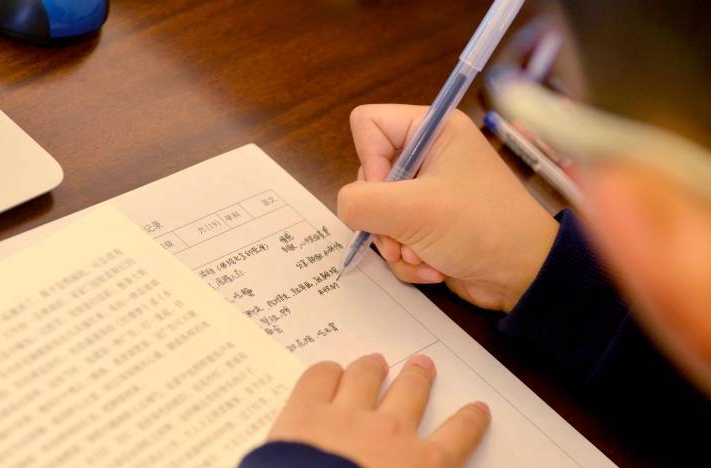 别让超前学损耗儿童的想象力创造力,准小学生的生活准备更重要