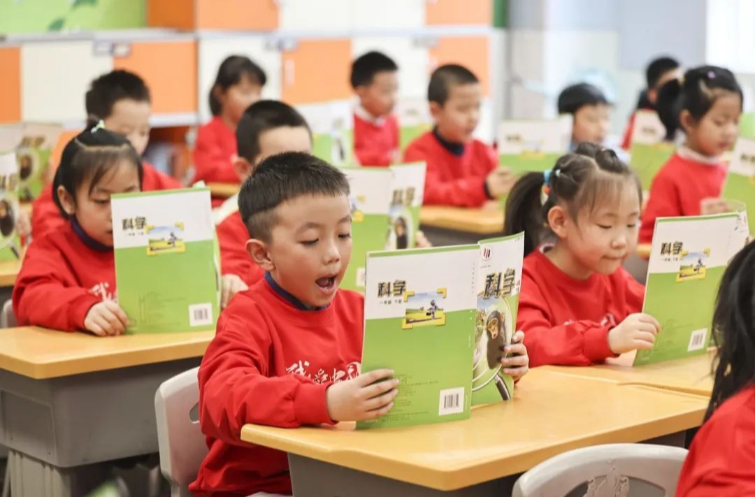 暑假不是学生的“第三学期”!
