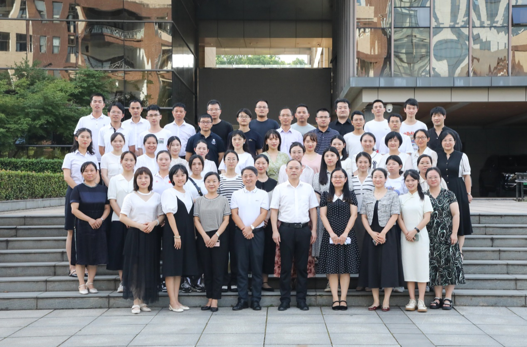 想当好先生，先做好学生！湖南铁科职院60余名新进教师接受岗前培训