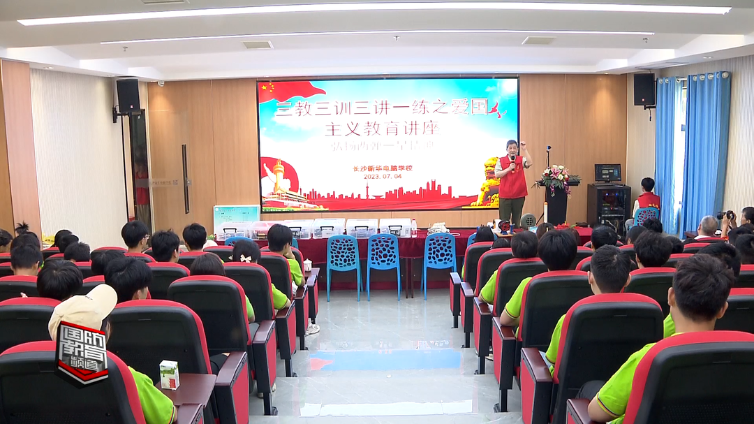 科普进校园 播撒强国梦