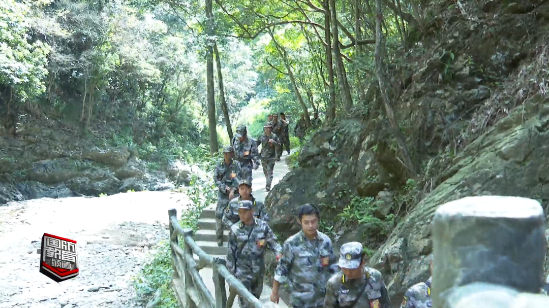 烈日下的“锤炼”——全省2023年新任职乡镇（街道）武装部长开展行军拉练
