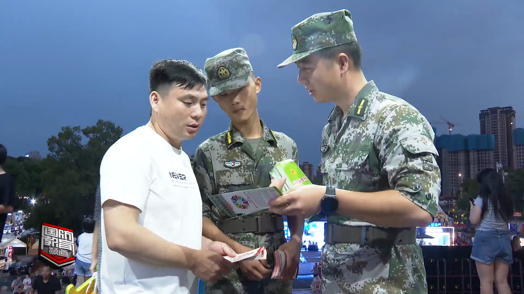 株洲市天元区：将国防教育宣传台“搬”至万人体育馆