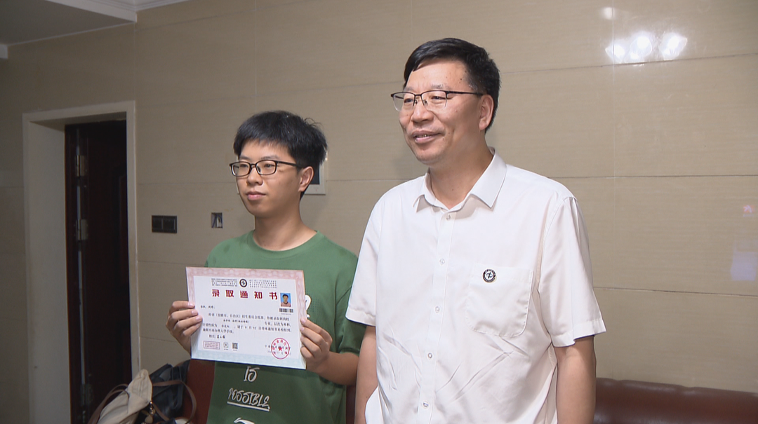 湖南首届基层林业特岗计划发出首份录取通知书