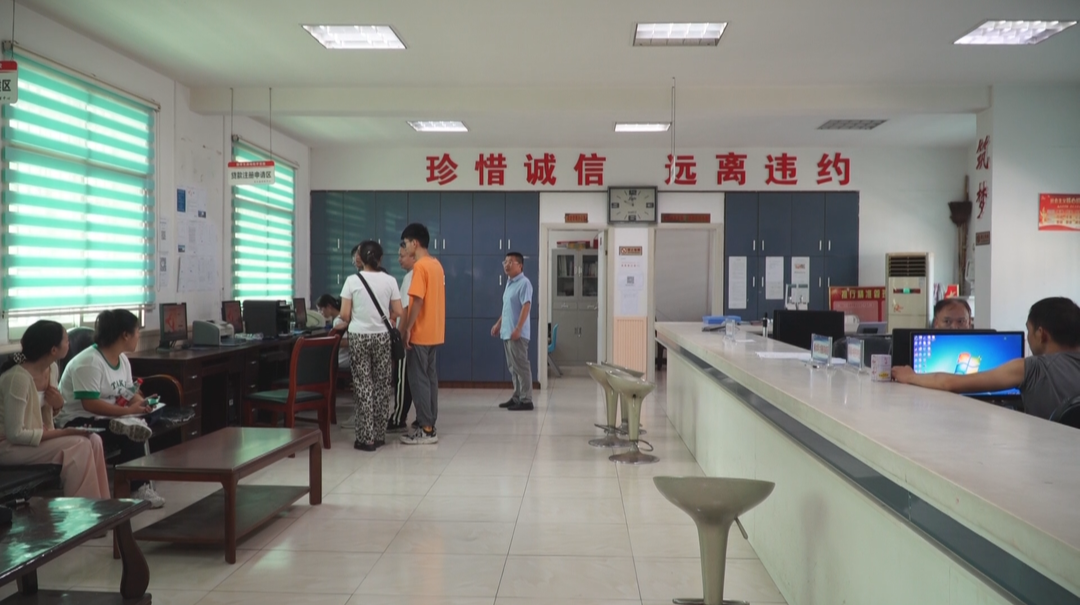 助力学子圆大学梦 生源地信用助学贷款迎办理高峰