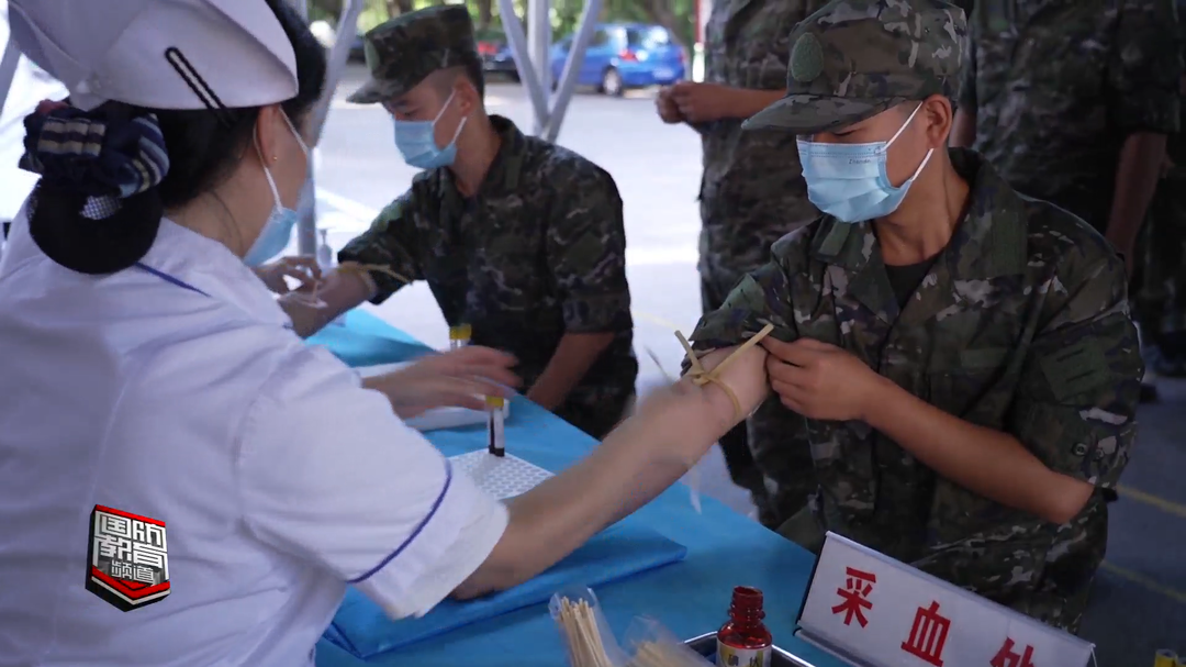 武警湖南总队新兵团严密组织新兵体格复检