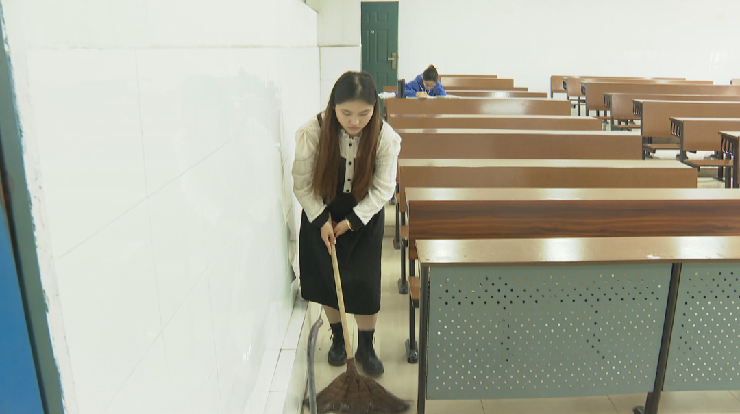 大学生自强之星”朱素珍：走出大山 做自立自强的“逐梦者”