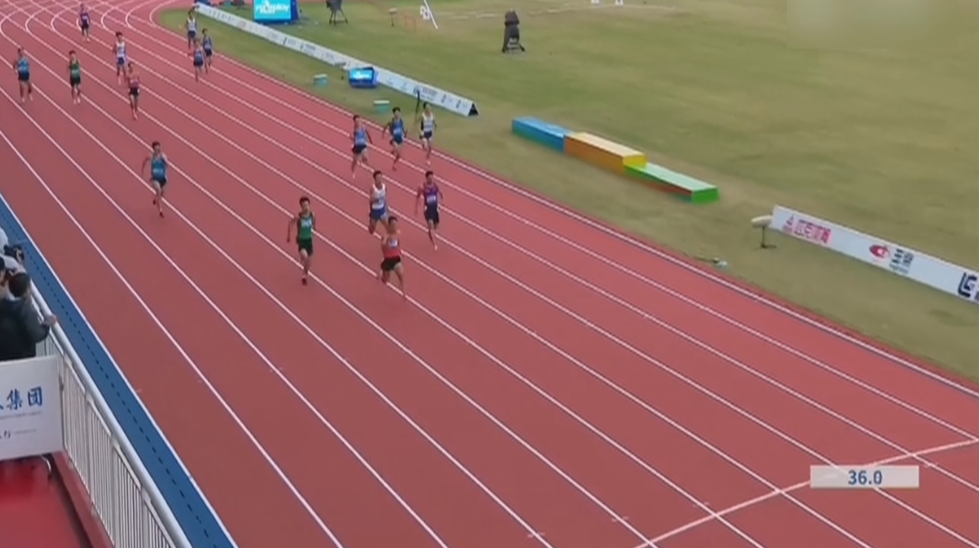 聚焦学青会：湖南队夺得大学甲组男子4x100米接力赛冠军
