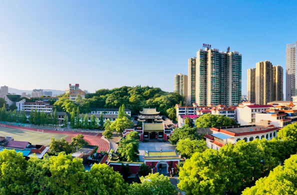 浏阳：跑赢省会“引力场”，靠的竟是这片“洼地”