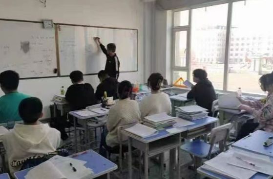 教育部：严肃查处培训机构“退费难”“卷款跑路”行为