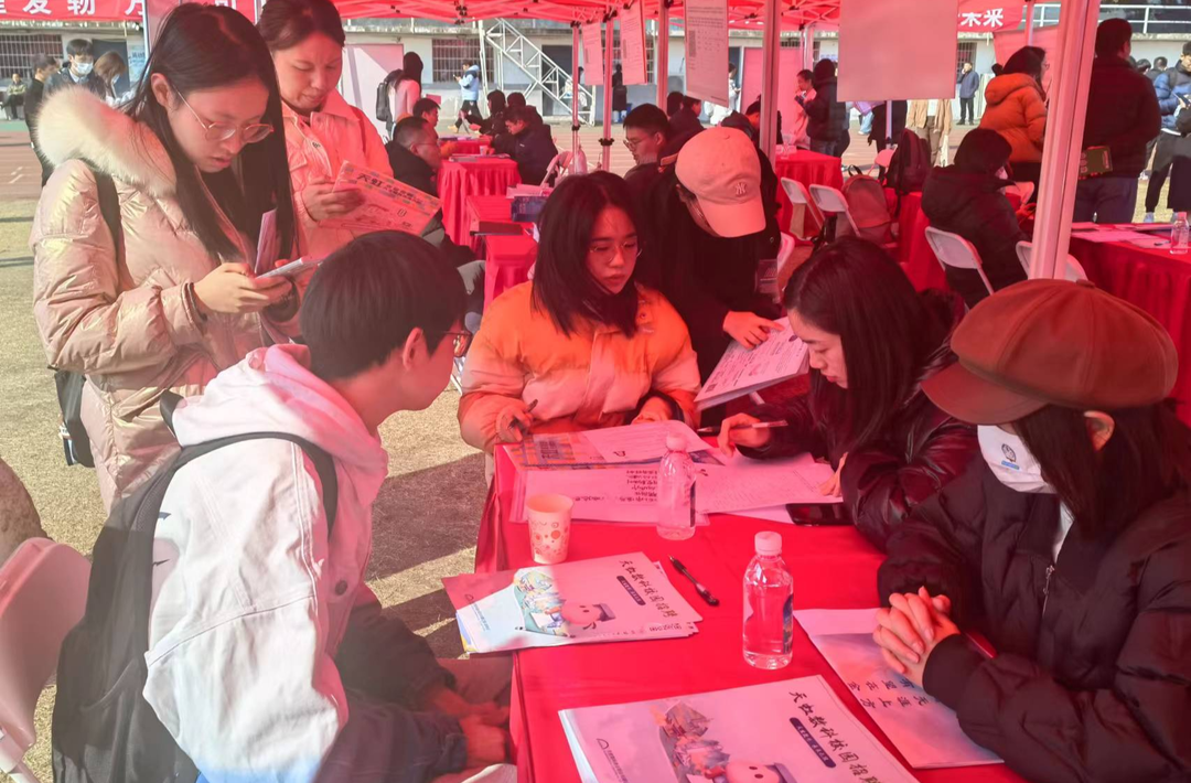 2024届高校毕业生将超51万，湖南如何打好就业“主动仗”？