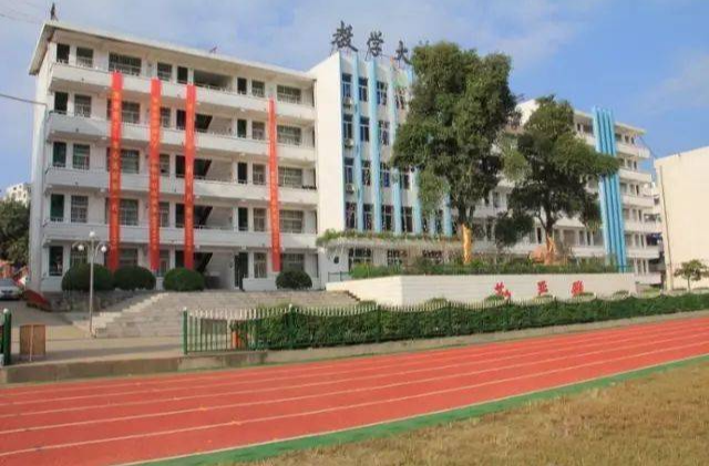预计2024年年底前投入使用！郴州市11所县城普通高中已完成施工