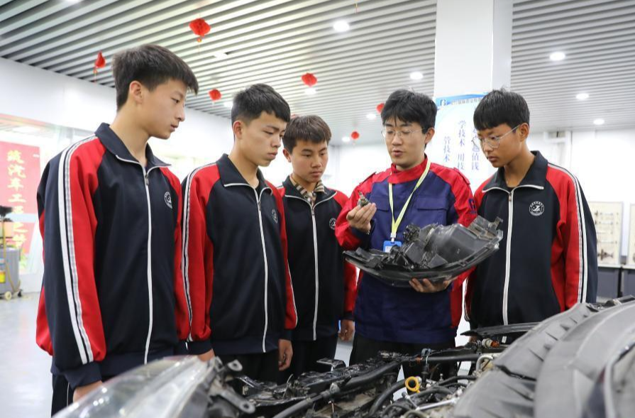 国家级名单！湖南13所高校入选，居全国首位！