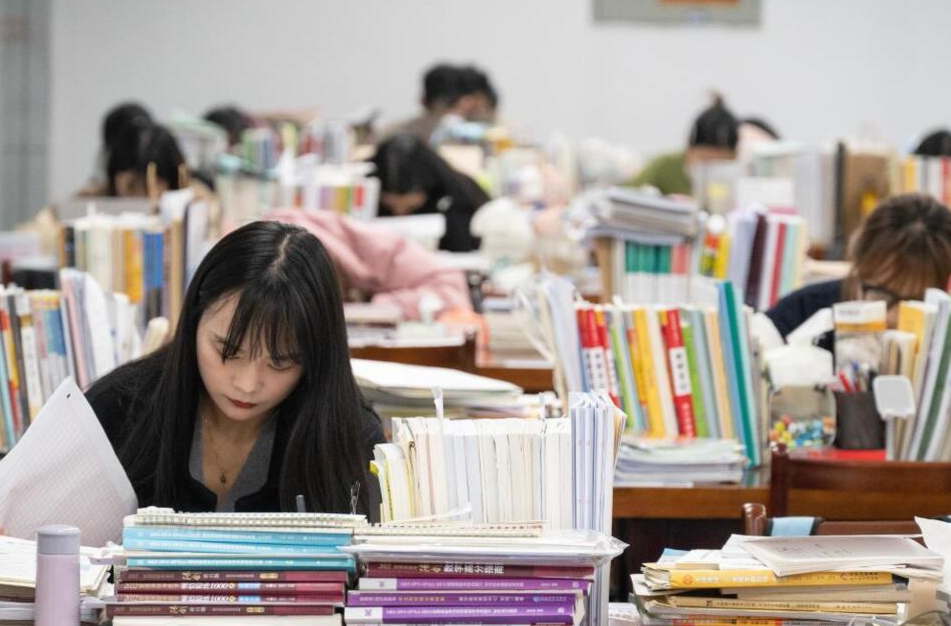 研考提醒！今起下载准考证！