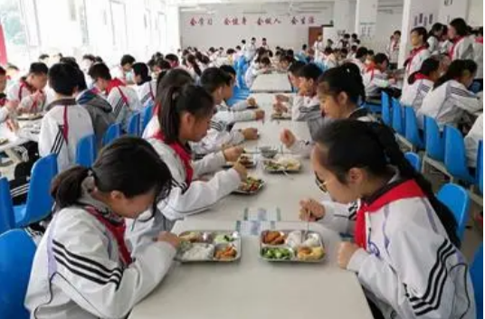 教育部等五部门联合部署校园食品安全排查整治专项行动