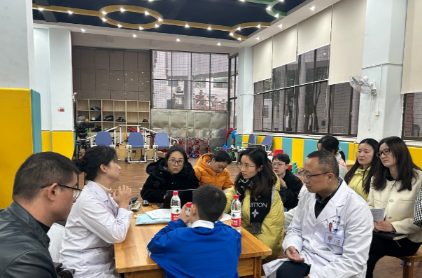 “医教融合”案例协同研究会在长沙市特殊教育学校召开