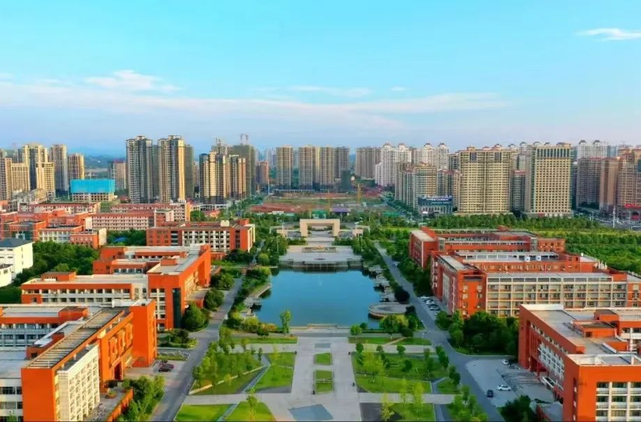 湖南工业大学发布2024年招收香港中学文凭考试学生招生简章！