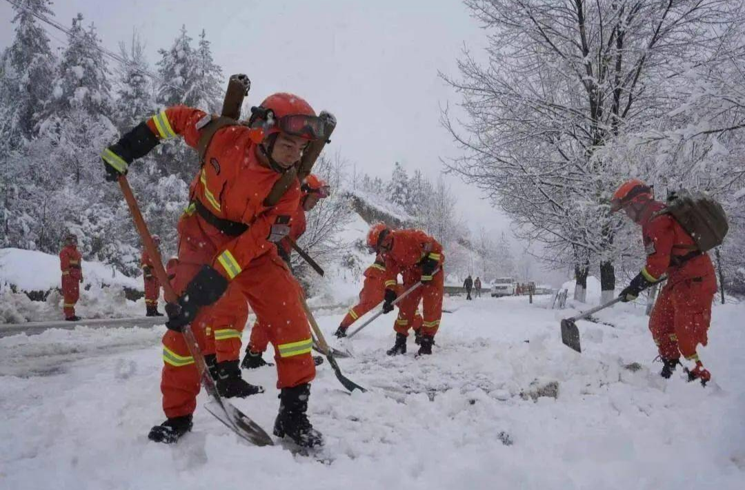 教育部部署各地积极防范应对低温雨雪冰冻等灾害，进一步做好2024年研考工作