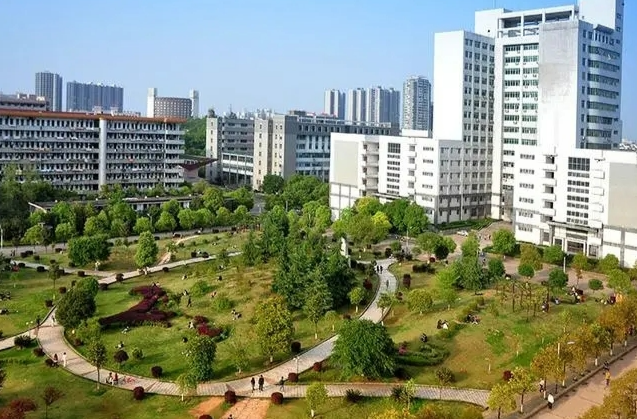 南华大学启动专项资助，帮助受灾学生渡过难关