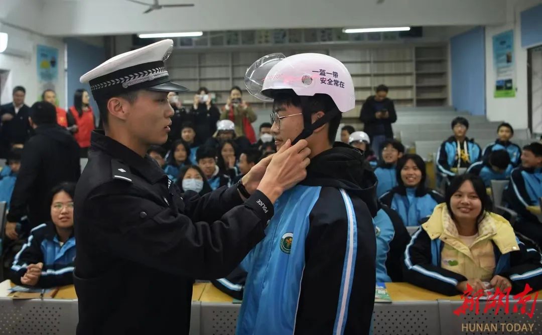 娄底经开区：严守底线 织密校园安全网