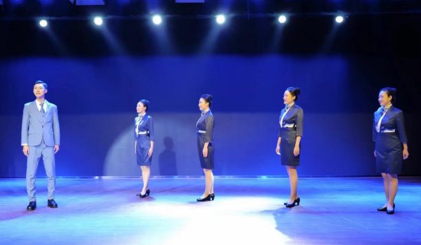 巧妙融合“大专业”“大学工”“大思政”  长沙商贸旅游职院用青春榜样故事讲好“大思政课”