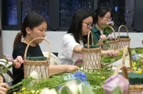 搜索量同比增长980%！多地掀起“夜校潮” 夜校为何再次“出圈”？