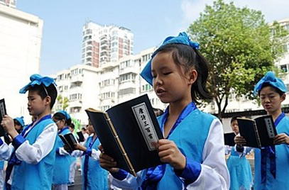 诗教融入课堂 文脉联通心灵