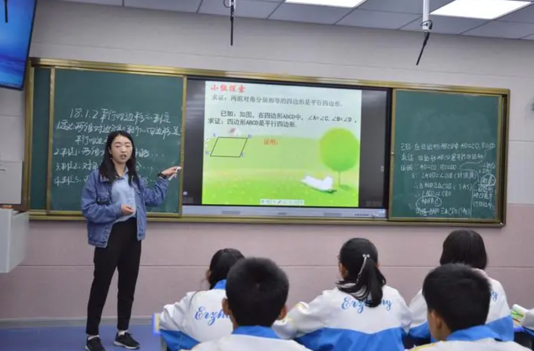 多地探索教师退出机制 专家：应避免加剧教师考核负担