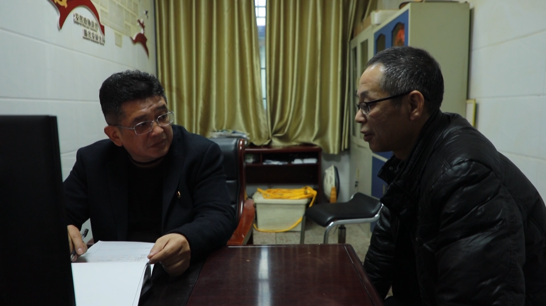 代表风采·吴爱民：当好法治的宣传员 改善民生的服务员