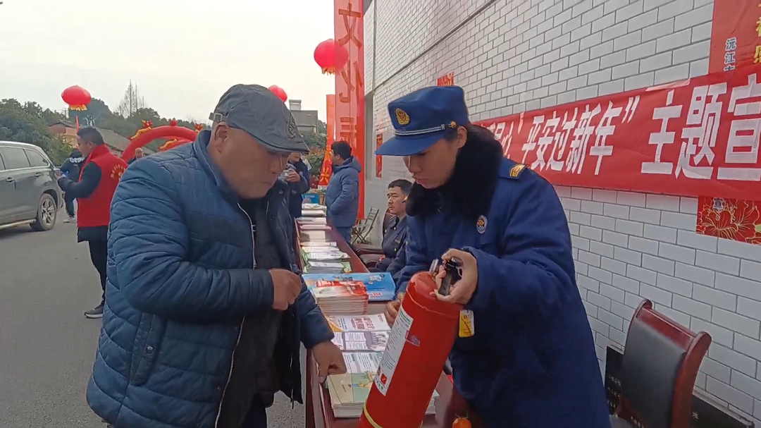 益阳沅江：“村晚”话消防 暖心又暖情