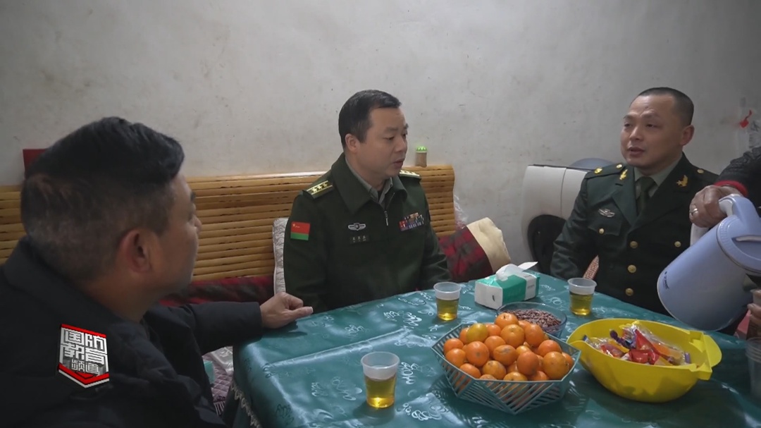 情暖“兵”心 新春慰问到家中