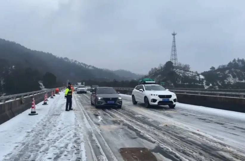 截至2月6日12时，湖南高速最新路况！建议非必要暂不前往湘西北