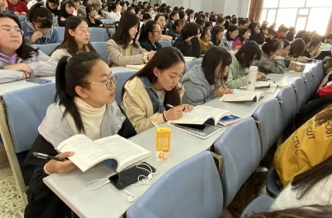 138所内地高校3月1日起招收香港学生