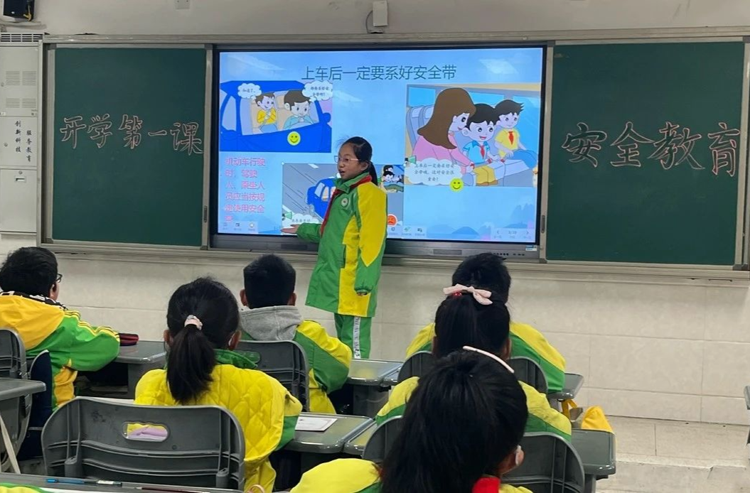 湘西州溶江小学：特别的“开学礼”