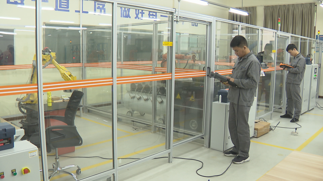 湖南教师队伍持续热议教育家精神巡回宣讲