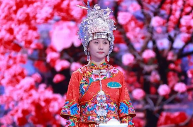 这位湘西姑娘在《中国诗词大会》上脱颖而出！