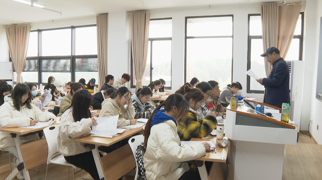 国家助学贷款助家庭困难学子圆梦大学
