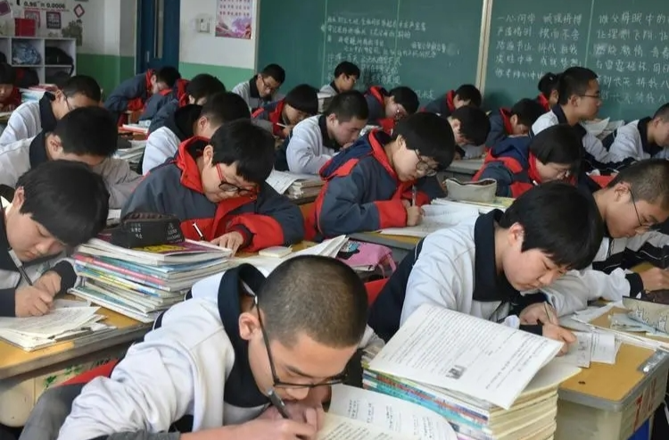 取消中考普职分流可行吗？目前缺少客观的实际条件